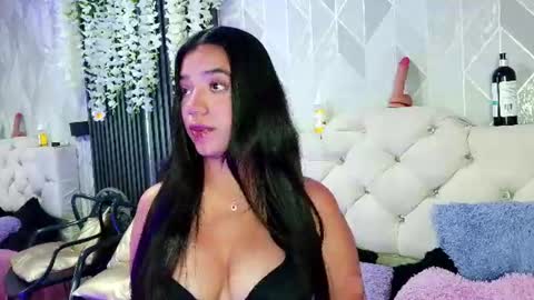 Zaira Bonny online show from 10, 7, 2026