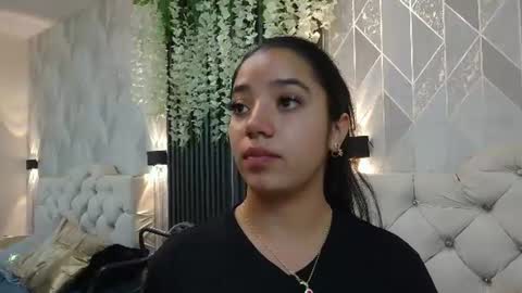 Zaira Bonny online show from 1, 8, 2026