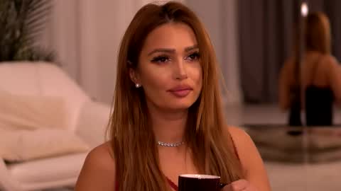 Zaira online show from 14, 11, 2025