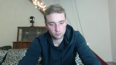 Snapshot of zakonezach chatting on 20, 12, 2024 zakonezach online show from 20, 12, 2024