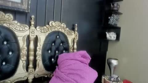 Megan online show from 8, 4, 2026