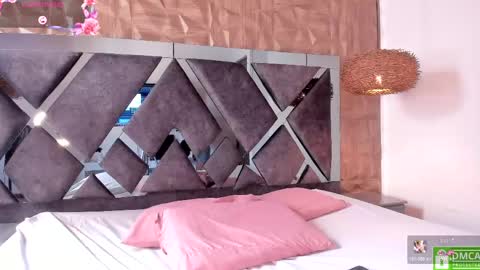 Snapshot of zamahara_rodriguez chatting on 15, 5, 2026 Zamahara online show from 15, 5, 2026