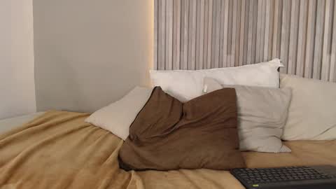 Zander online show from 30, 1, 2025