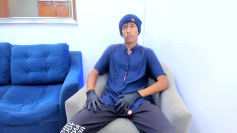 Snapshot of zane_belville chatting on 9, 5, 2026 Zane Belville online show from 9, 5, 2026