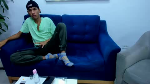 Snapshot of zane_belville chatting on 14, 5, 2026 Zane Belville online show from 14, 5, 2026