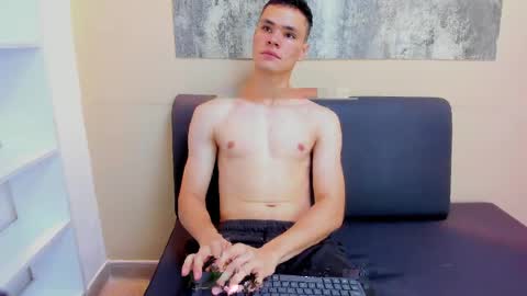 Snapshot of zane_evans chatting on 14, 4, 2026 zane online show from 14, 4, 2026