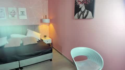 Zara Sweet  online show from 5, 11, 2025