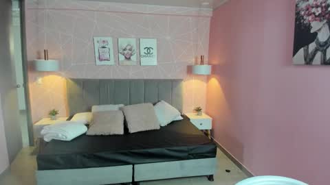 Zara Sweet  online show from 13, 11, 2025