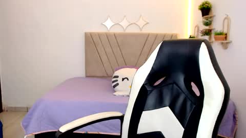 Snapshot of zara_cute18 chatting on 23, 6, 2026 Zara online show from 23, 6, 2026
