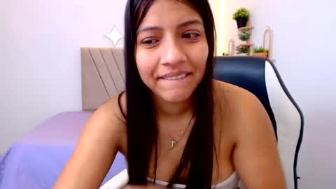Snapshot of zara_cute18 chatting on 25, 6, 2026 Zara online show from 25, 6, 2026