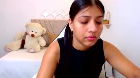 Snapshot of zara_cute18 chatting on 18, 7, 2026 Zara online show from 18, 7, 2026