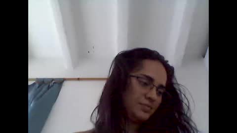 zaraa_lopez online show from 15, 11, 2025