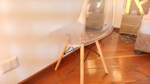 Zarah Andrews online show from 15, 10, 2025