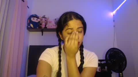 Snapshot of zarah_v chatting on 16, 6, 2026 Fernanda online show from 16, 6, 2026