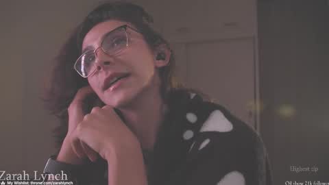 Miss Lynch   Next show  2911 online show from 7, 1, 2026