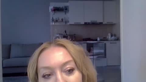 Zarina Swift online show from 31, 1, 2025