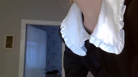 Zarina Swift online show from 9, 11, 2025