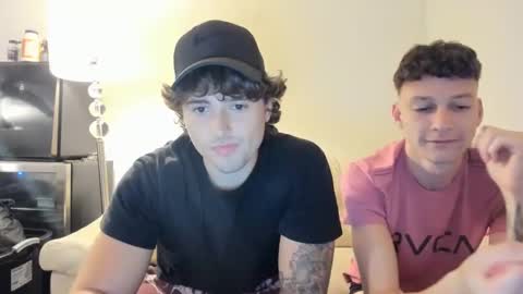 Snapshot of zaylanez chatting on 12, 3, 2025 Zay lanez online show from 12, 3, 2025