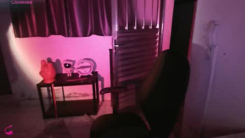 Zayra Pink online show from 2, 2, 2026