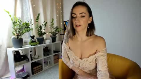 Snapshot of zefir_ka_ chatting on 5, 3, 2025 Zefir ka online show from 5, 3, 2025