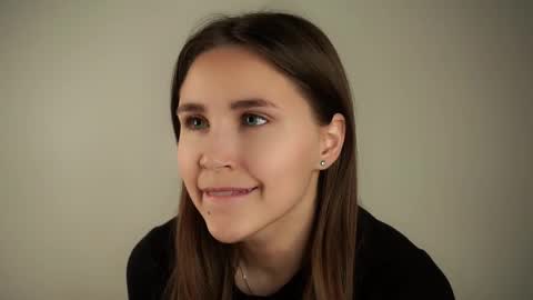 Emilia online show from 28, 9, 2025