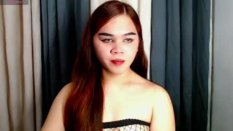 Snapshot of zendaya_amore chatting on 8, 7, 2026 Zendaya online show from 8, 7, 2026