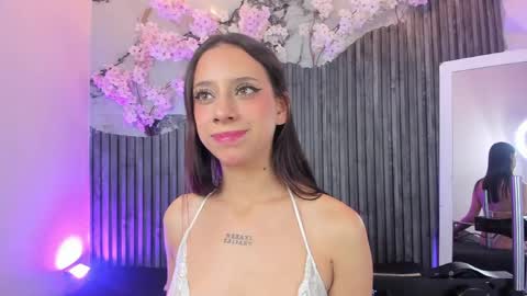 Snapshot of zephyra_bms chatting on 3, 5, 2026 SOFIA online show from 3, 5, 2026