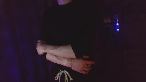 zeroreaction online show from 7, 4, 2026