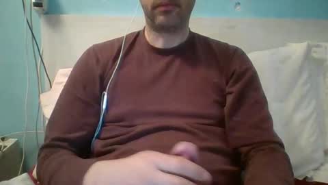 Snapshot of zeus00811 chatting on 1, 4, 2026 zeus online show from 1, 4, 2026