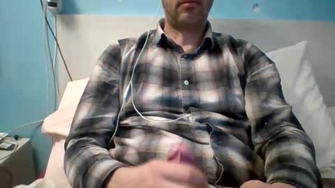 Snapshot of zeus00811 chatting on 2, 4, 2026 zeus online show from 2, 4, 2026