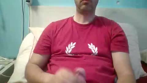 Snapshot of zeus00811 chatting on 14, 4, 2026 zeus online show from 14, 4, 2026