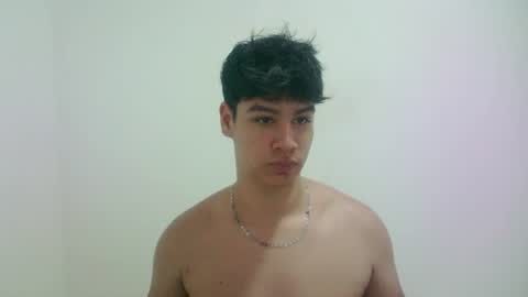 Snapshot of zeus_183 chatting on 20, 6, 2026 zeus_183 online show from 20, 6, 2026