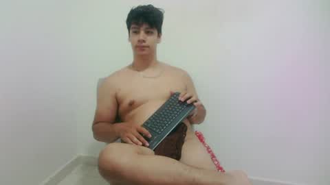 Snapshot of zeus_183 chatting on 20, 7, 2026 zeus_183 online show from 20, 7, 2026