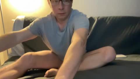 Snapshot of zgibnam chatting on 12, 2, 2025 zgibnam online show from 12, 2, 2025