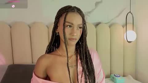 Snapshot of zhara_lenoire chatting on 24, 2, 2026 Zhara online show from 24, 2, 2026