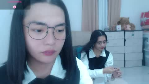 im your lovely zhaviabigcock here online show from 22, 7, 2026