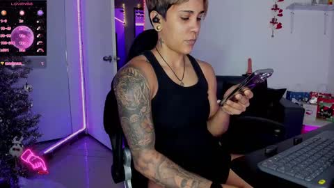 zhoestrong online show from 27, 12, 2024