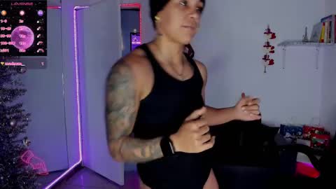 zhoestrong online show from 27, 12, 2024