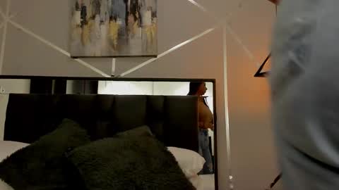 zia online show from 8, 3, 2025