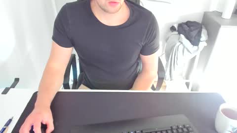 ziemlichflutschig online show from 3, 3, 2025