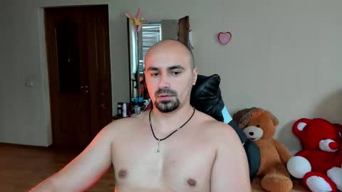 Ziesh online show from 8, 10, 2025