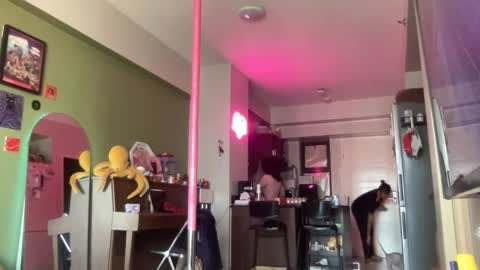 Ziggy ziggy-   online show from 26, 2, 2026