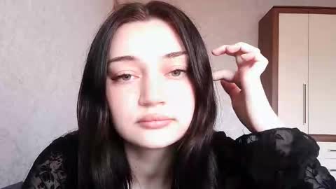 Snapshot of zinarett chatting on 4, 4, 2026 zinarett online show from 4, 4, 2026