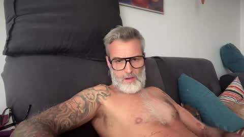 Snapshot of zkopa69 chatting on 9, 10, 2025 zkopa69 online show from 9, 10, 2025