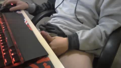 zkraston11 online show from 22, 12, 2024