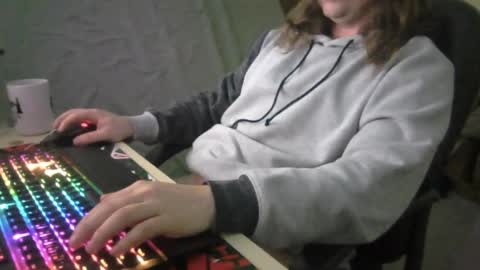 zkraston11 online show from 2, 3, 2025