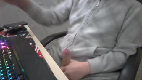 zkraston11 online show from 11, 3, 2025