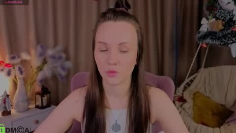 Zlata  Mon Tue Thu Fri Sun Sa GMT 3 0000pm - 0600pm  online show from 15, 1, 2026