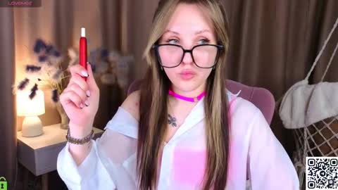 Zlata  Mon Tue Thu Fri Sun Sa GMT 3 0000pm - 0600pm  online show from 9, 2, 2026