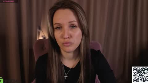 Snapshot of zlata__fox chatting on 11, 5, 2026 Zlata Mon Tue Thu Fri Sun Sa GMT 3 0000pm - 0600pm online show from 11, 5, 2026